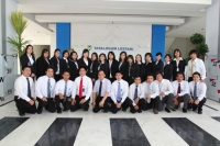 Staff &amp; Manajemen